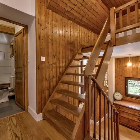 Chalet Whitmoore Chalet