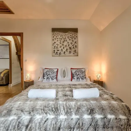 Chalet Whitmoore Chalet *